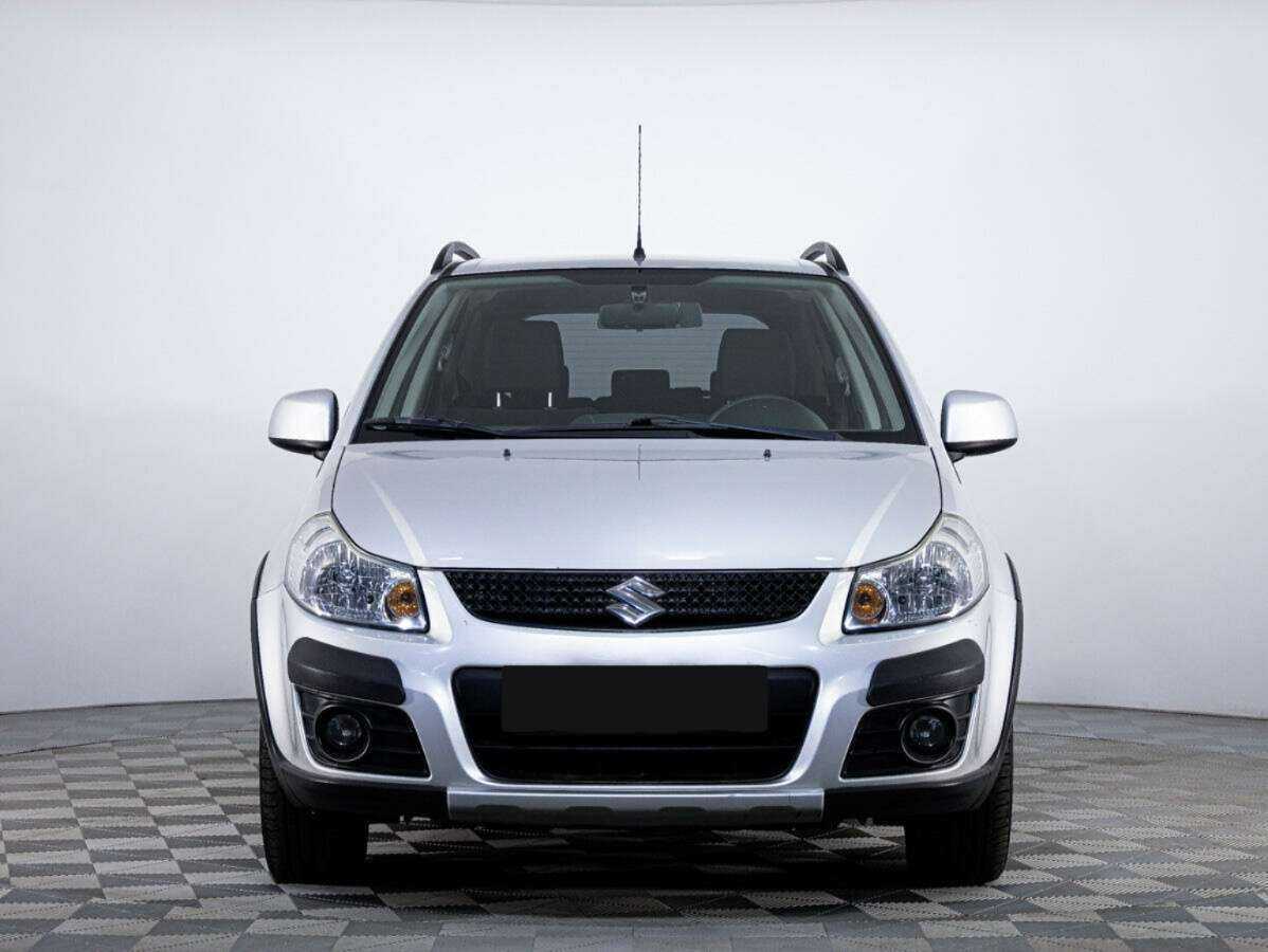 Suzuki SX4 б/у, 2012, Механическая. Фото: #0