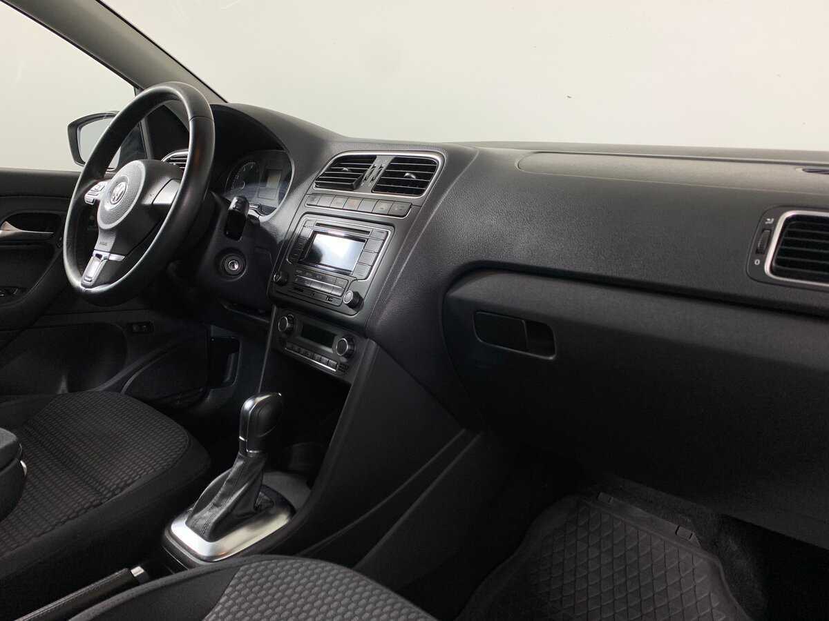 Volkswagen Polo б/у, 2013, Автоматическая. Фото: #13