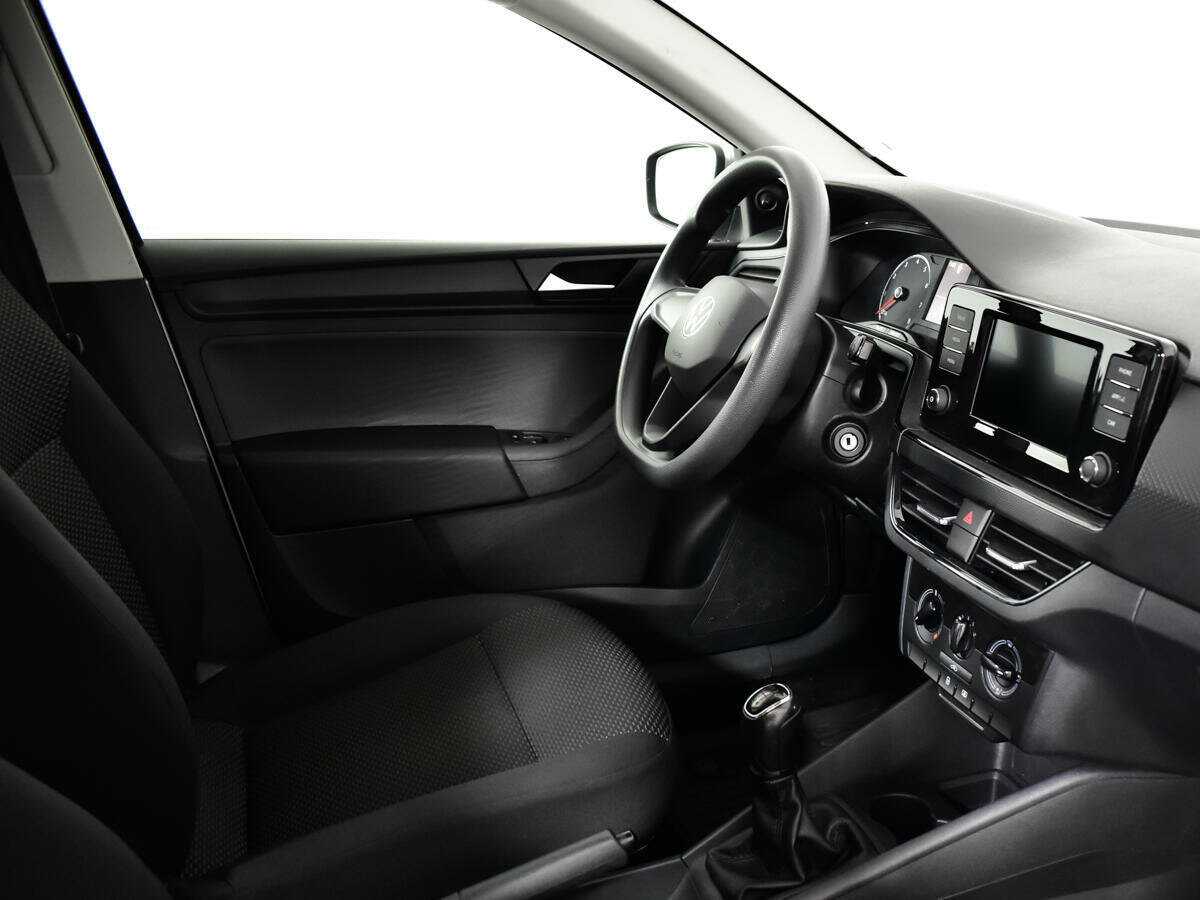 Volkswagen Polo б/у, 2020, Механическая. Фото: #8