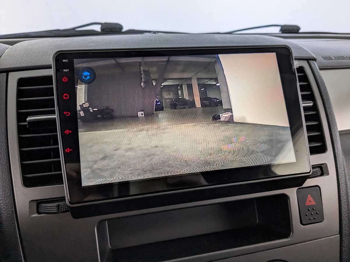 Nissan Tiida б/у, 2013, Автоматическая. Фото: #25