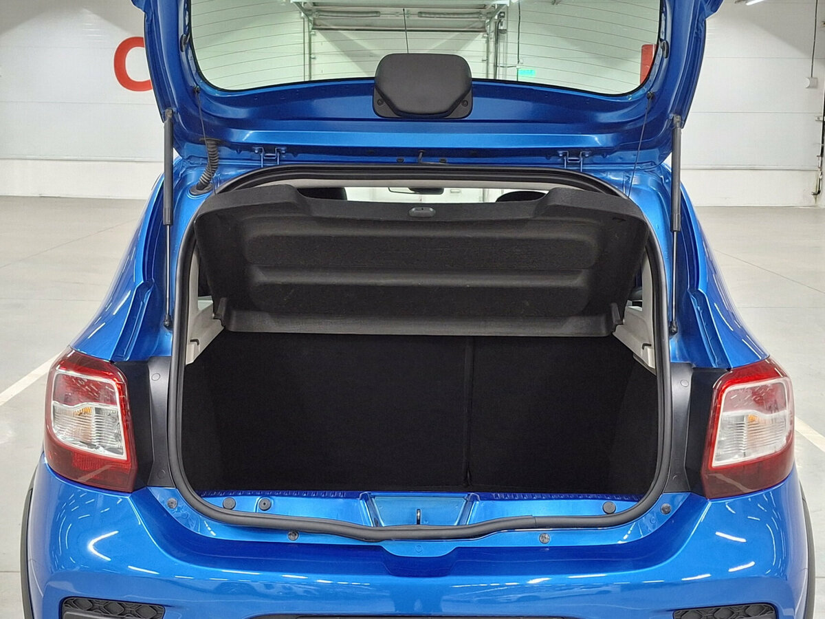 Renault Sandero б/у, 2016, Автоматическая. Фото: #9