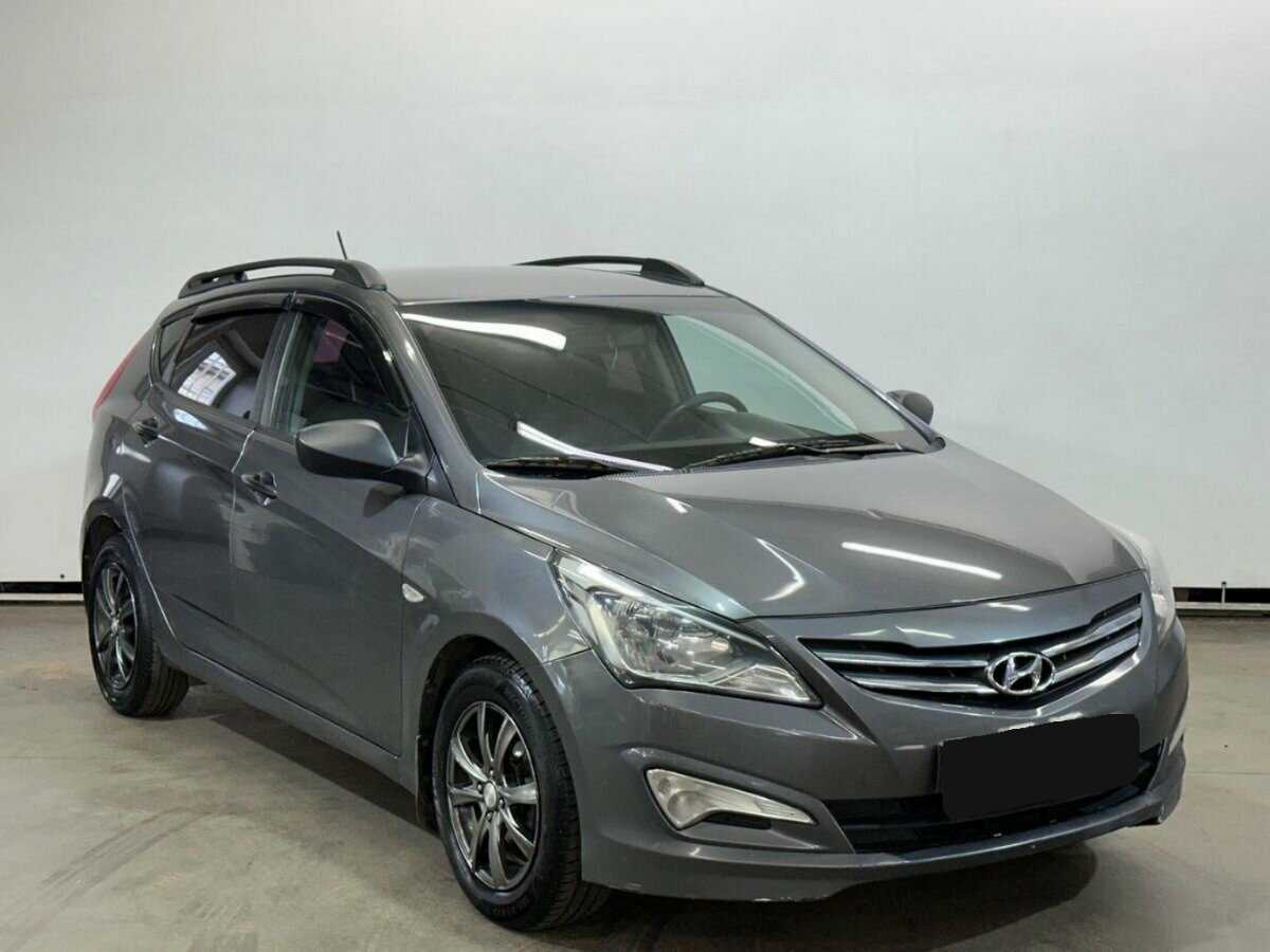 Hyundai Solaris б/у, 2015, Механическая. Фото: #2