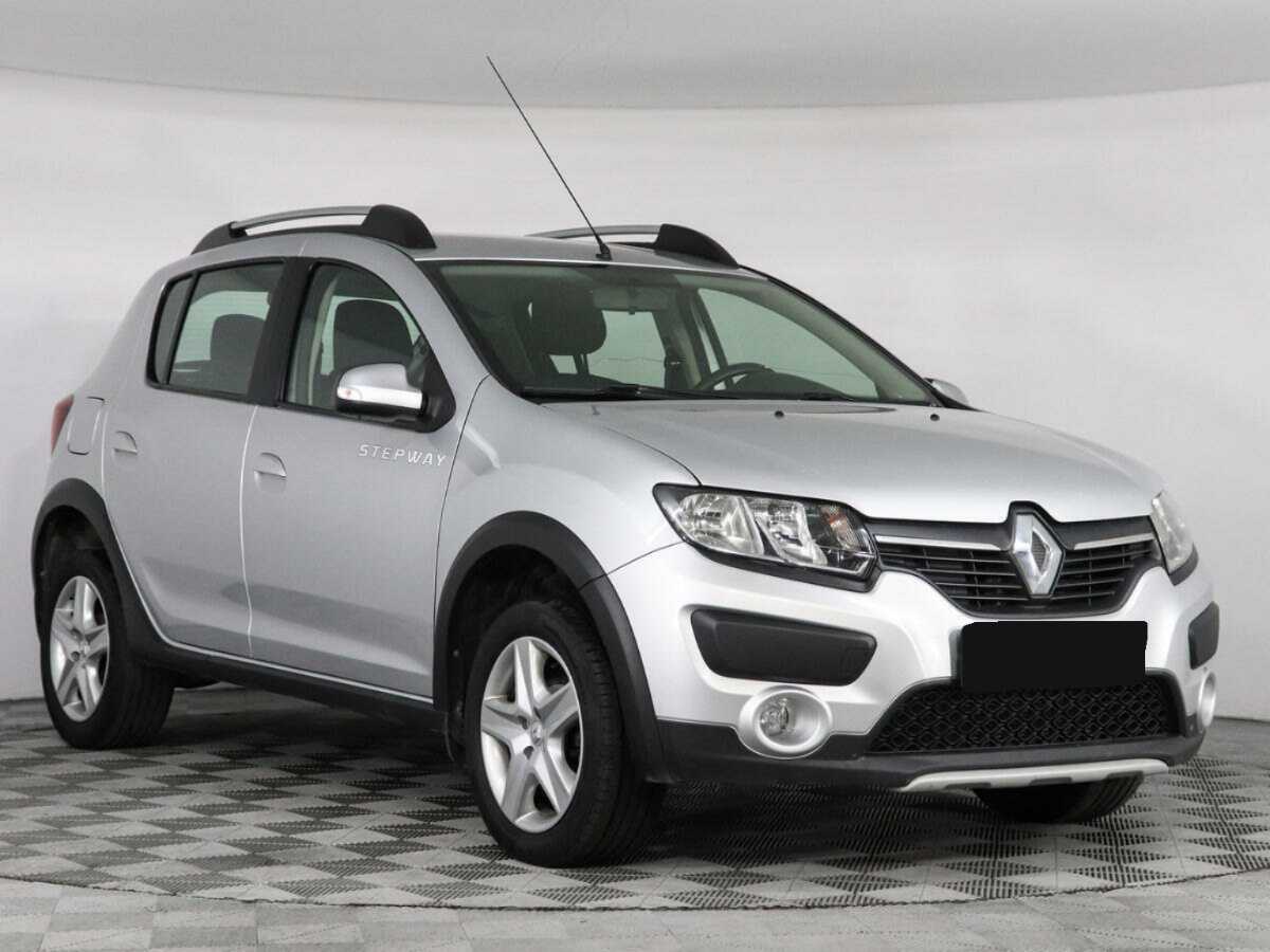Renault Sandero б/у, 2016, Автоматическая. Фото: #2