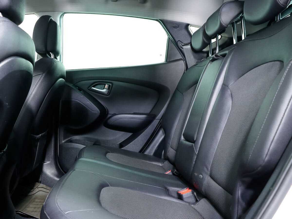 Hyundai ix35 б/у, 2014, Автоматическая. Фото: #8