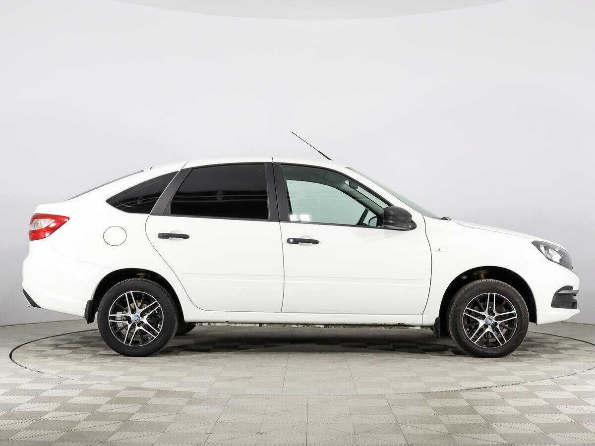 Lada (ВАЗ) Granta б/у, 2019, Механическая. Фото: #3