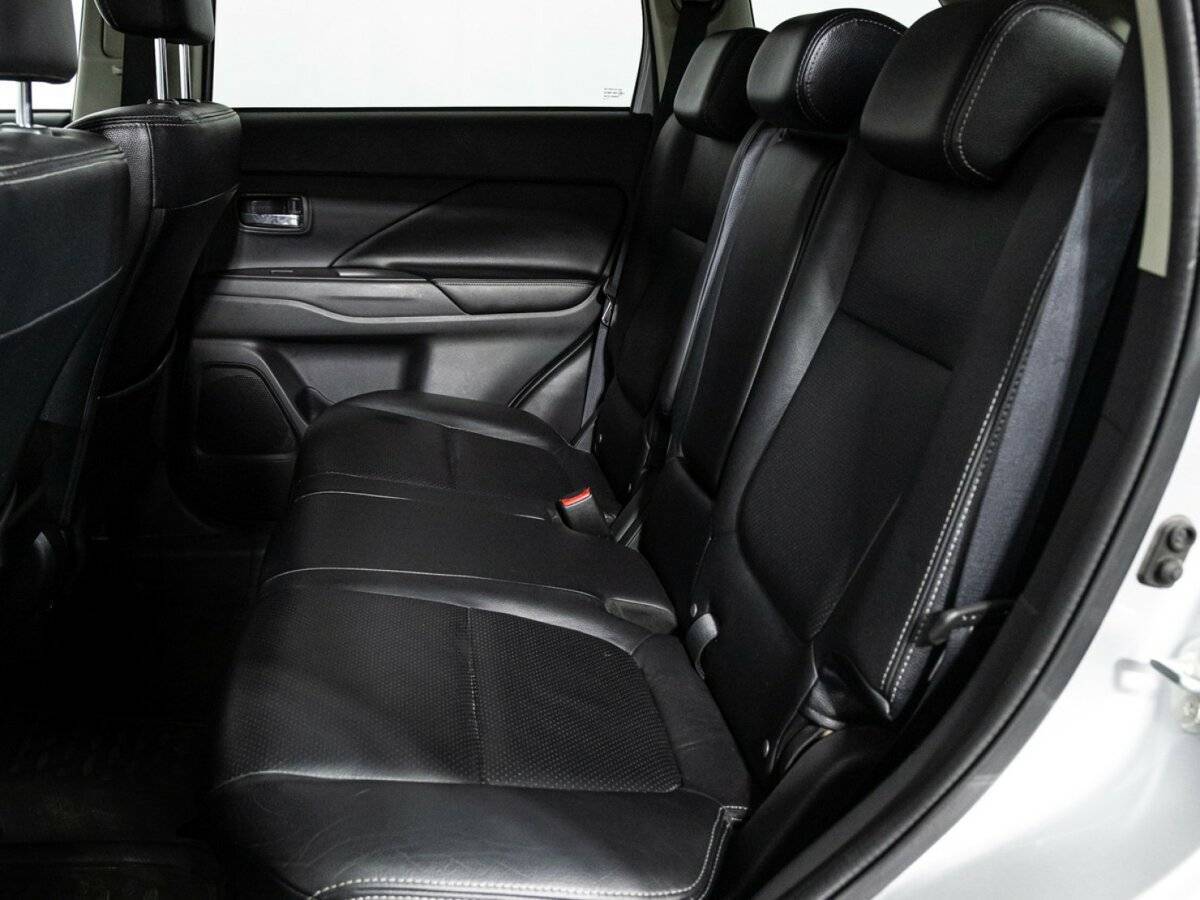 Mitsubishi Outlander б/у, 2013, Вариатор. Фото: #9