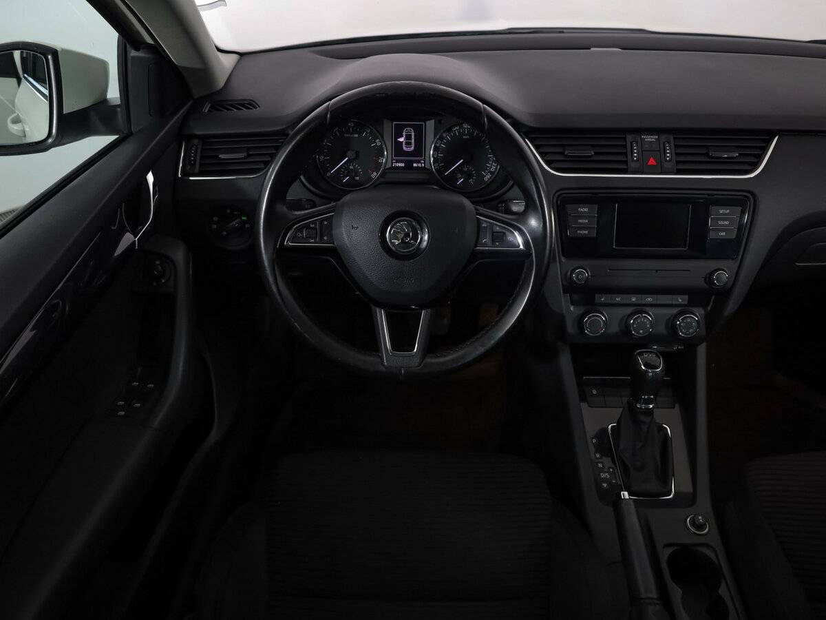 Skoda Octavia б/у, 2015, Роботизированная. Фото: #8