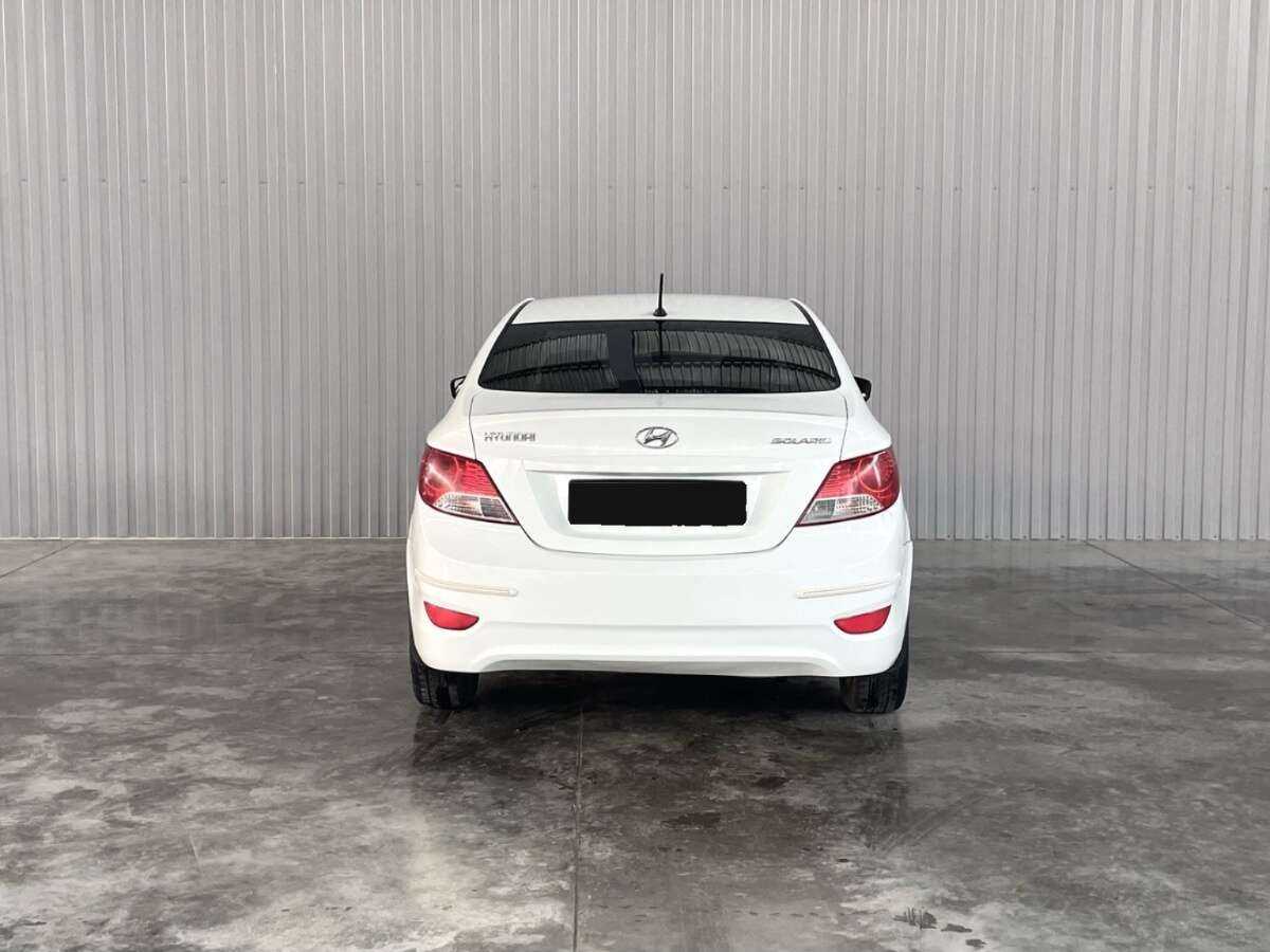 Hyundai Solaris б/у, 2013, Механическая. Фото: #5