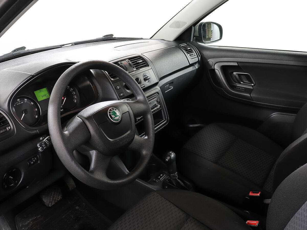 Skoda Fabia б/у, 2012, Автоматическая. Фото: #12