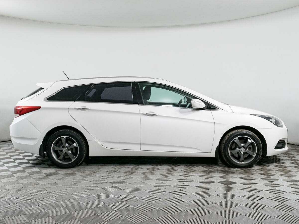 Hyundai i40 б/у, 2016, Роботизированная. Фото: #3