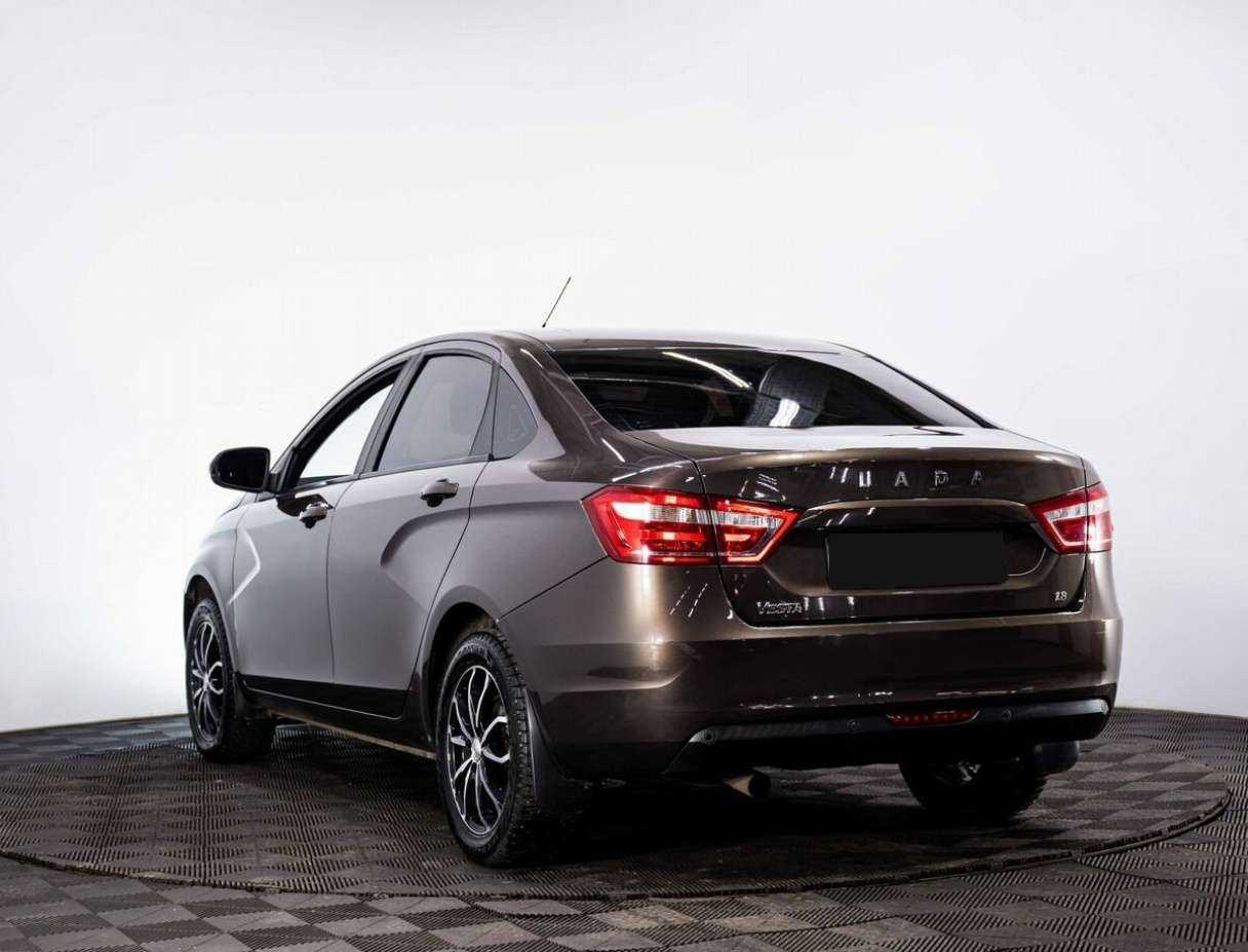 Lada (ВАЗ) Vesta б/у, 2018, Механическая. Фото: #3