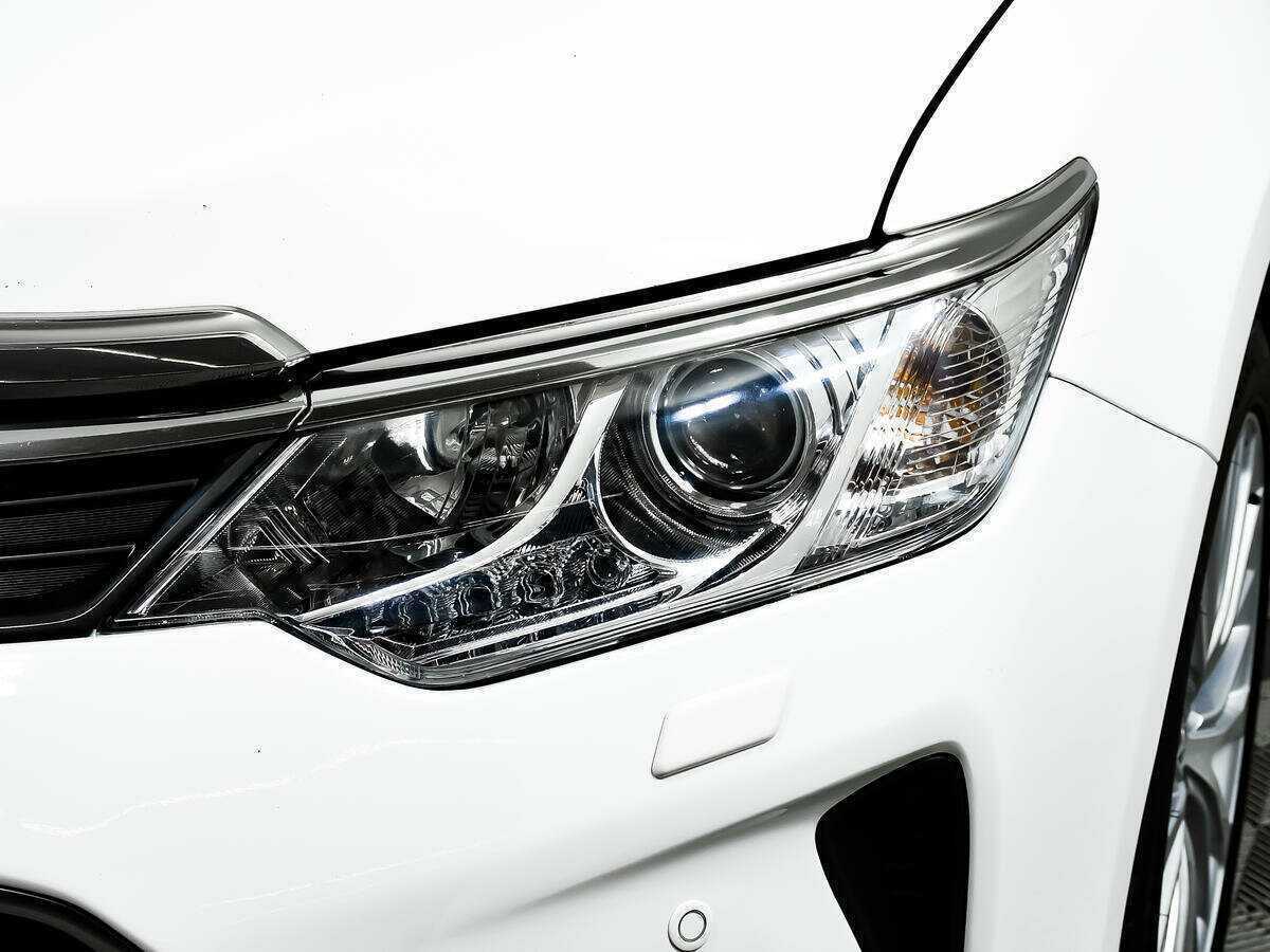 Toyota Camry б/у, 2015, Автоматическая. Фото: #14