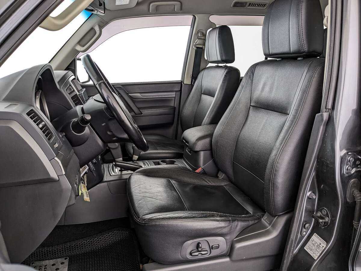 Mitsubishi Pajero б/у, 2013, Автоматическая. Фото: #19