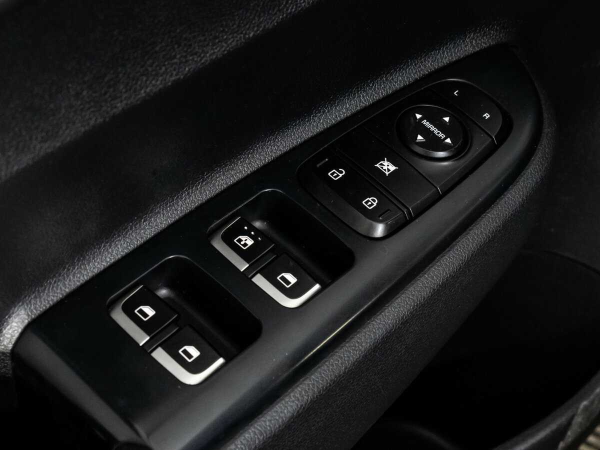 Kia Rio б/у, 2018, Механическая. Фото: #17