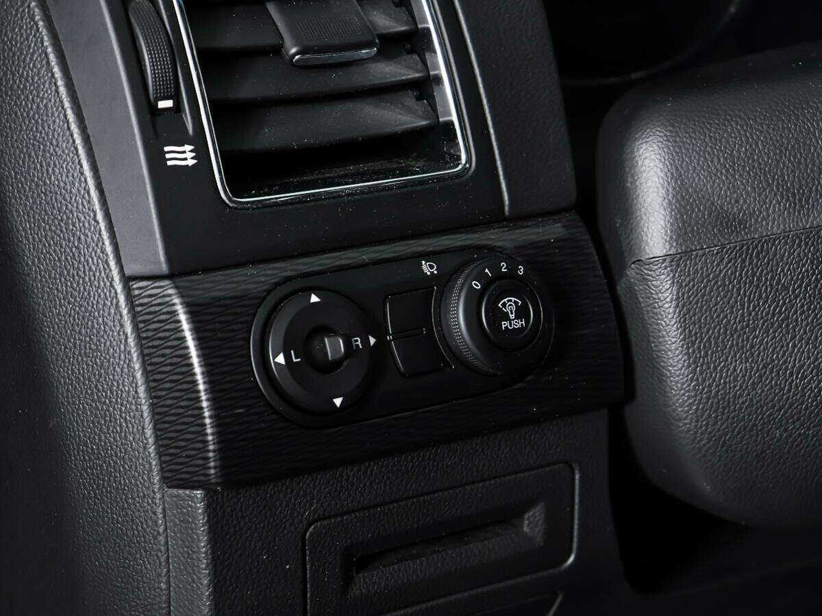 Chevrolet Captiva б/у, 2014, Автоматическая. Фото: #14