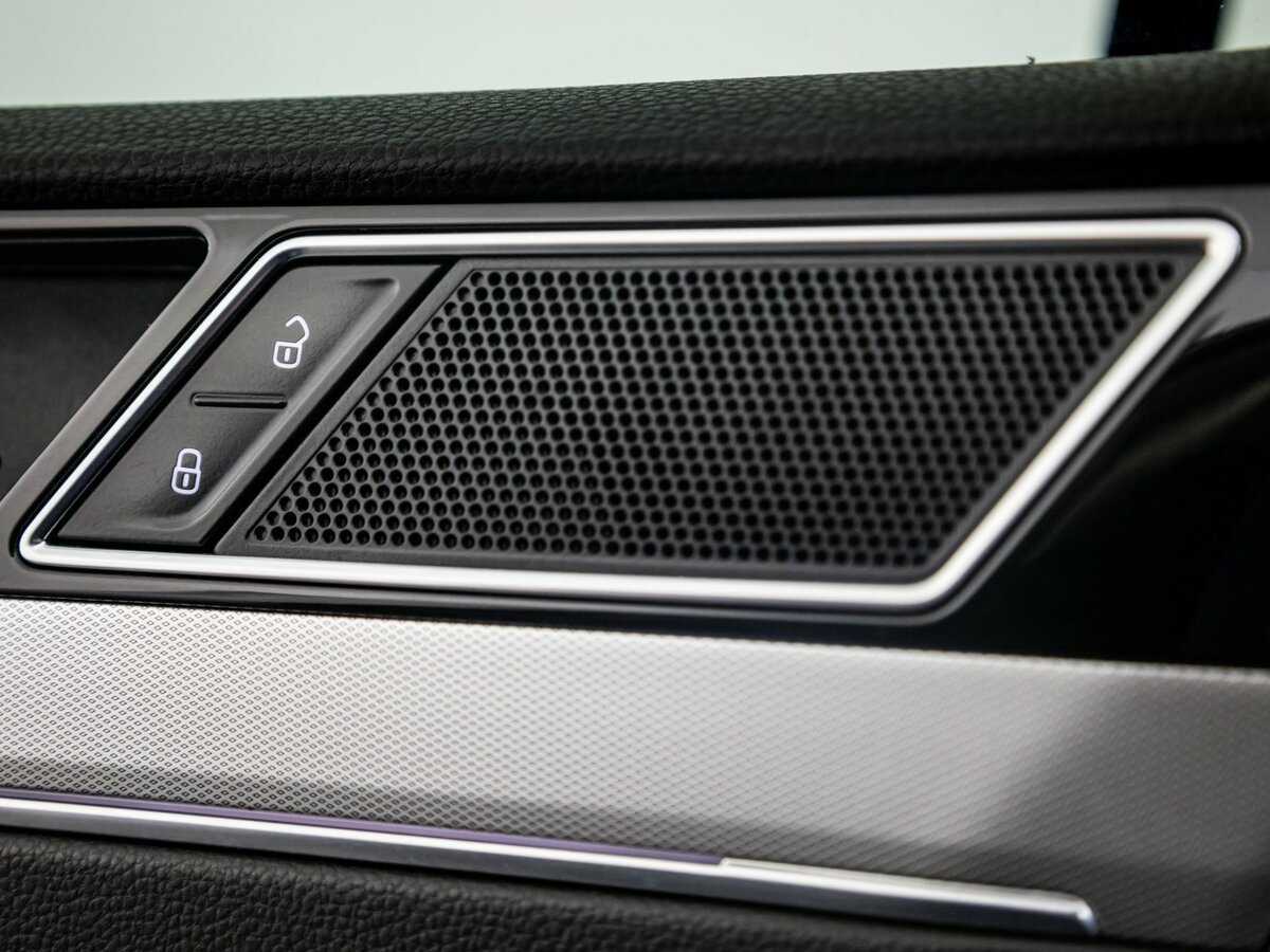 Volkswagen Passat б/у, 2018, Роботизированная. Фото: #17