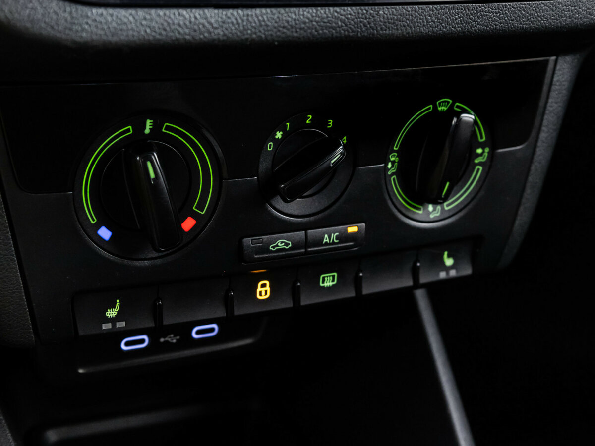 Skoda Rapid б/у, 2020, Механическая. Фото: #11