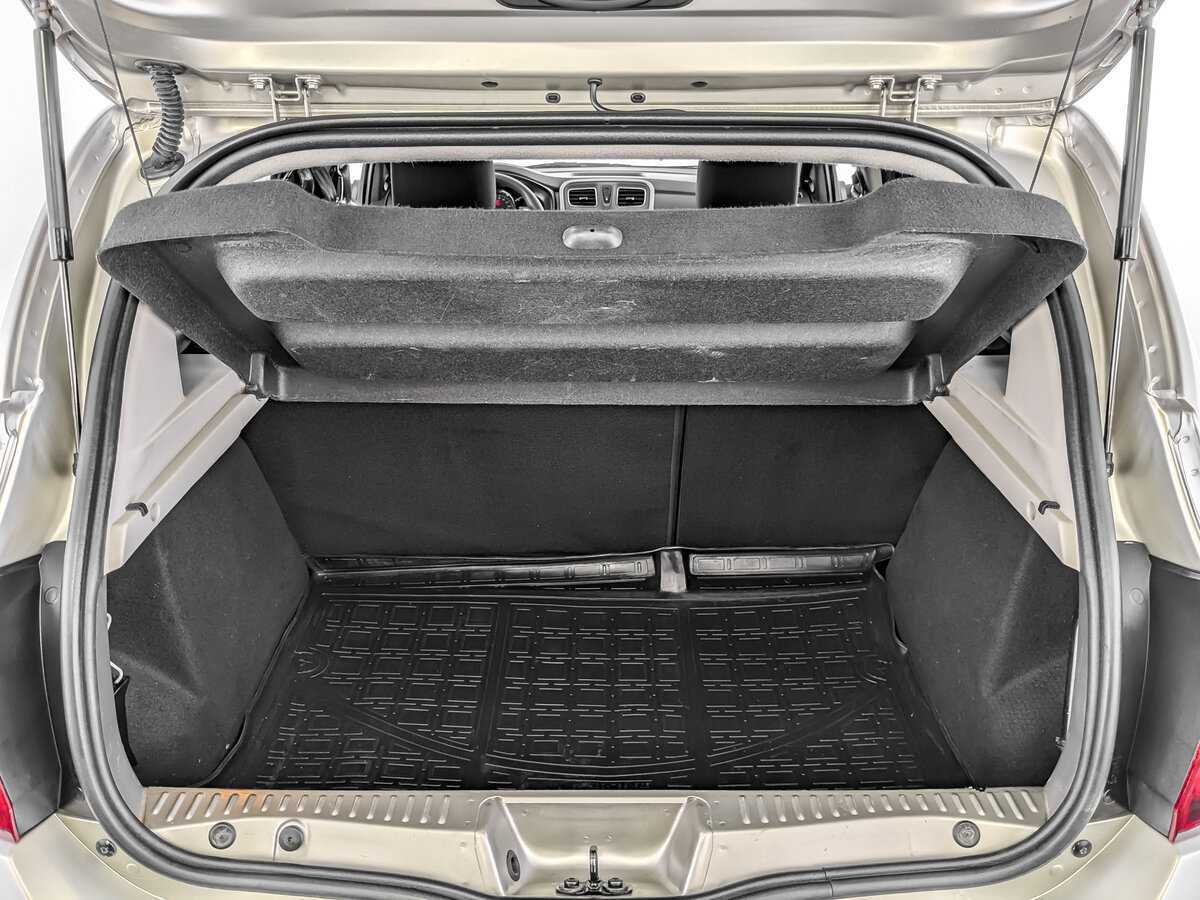 Renault Sandero б/у, 2018, Механическая. Фото: #9