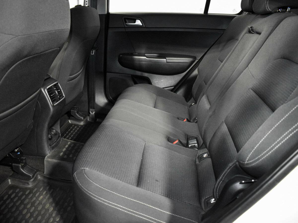 Kia Sportage б/у, 2016, Автоматическая. Фото: #10