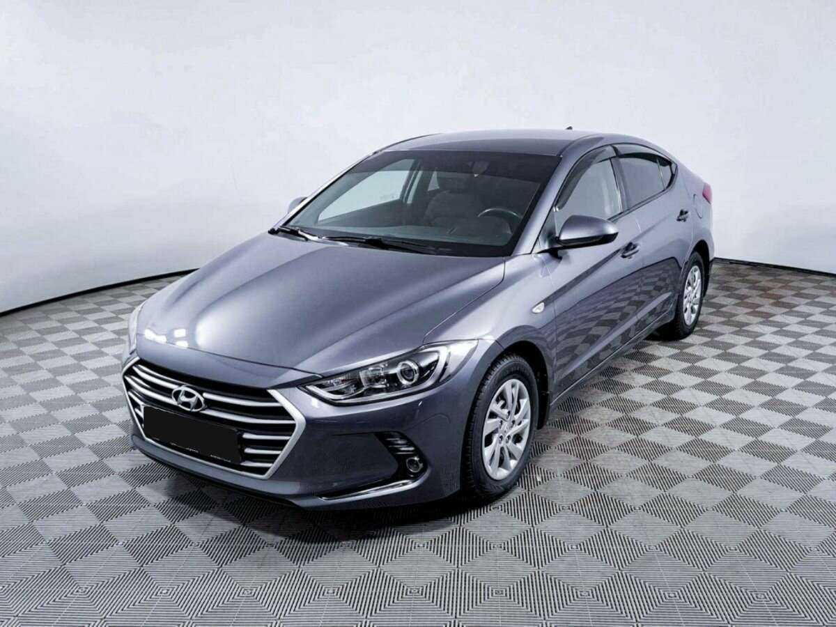 Hyundai Elantra б/у, 2018, Механическая. Посмотреть фото