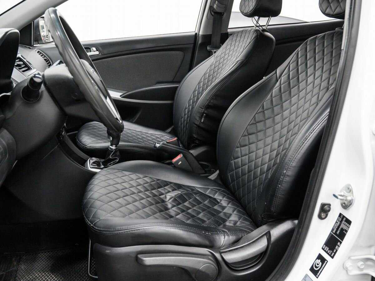 Hyundai Solaris б/у, 2013, Механическая. Фото: #13