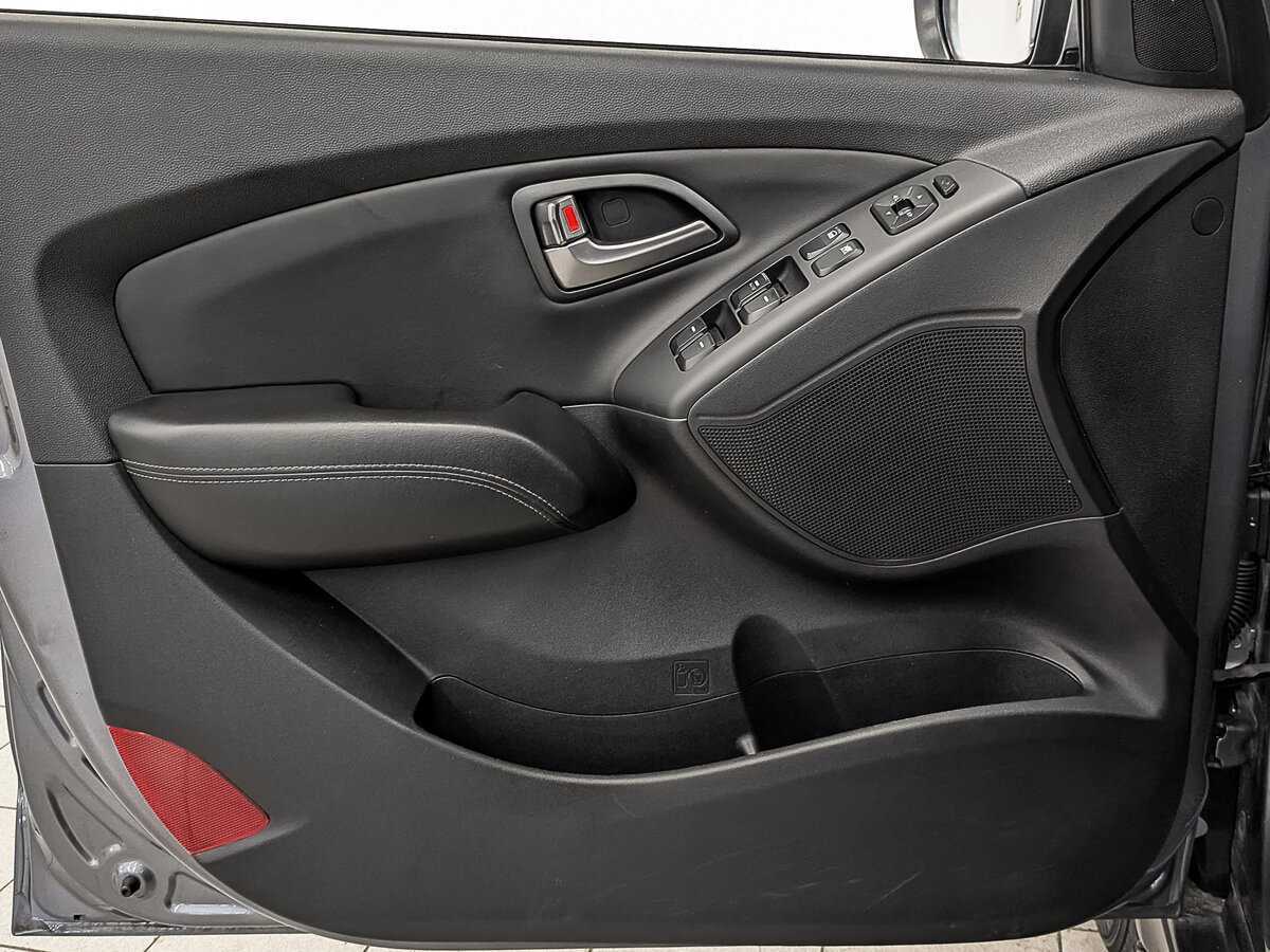 Hyundai ix35 б/у, 2014, Автоматическая. Фото: #18