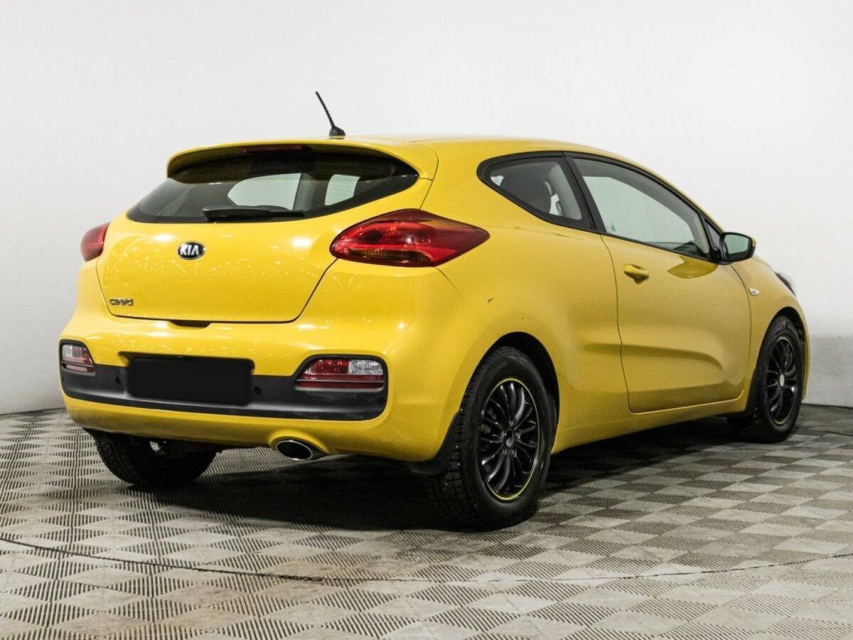 Kia Ceed б/у, 2016, Автоматическая. Фото: #4