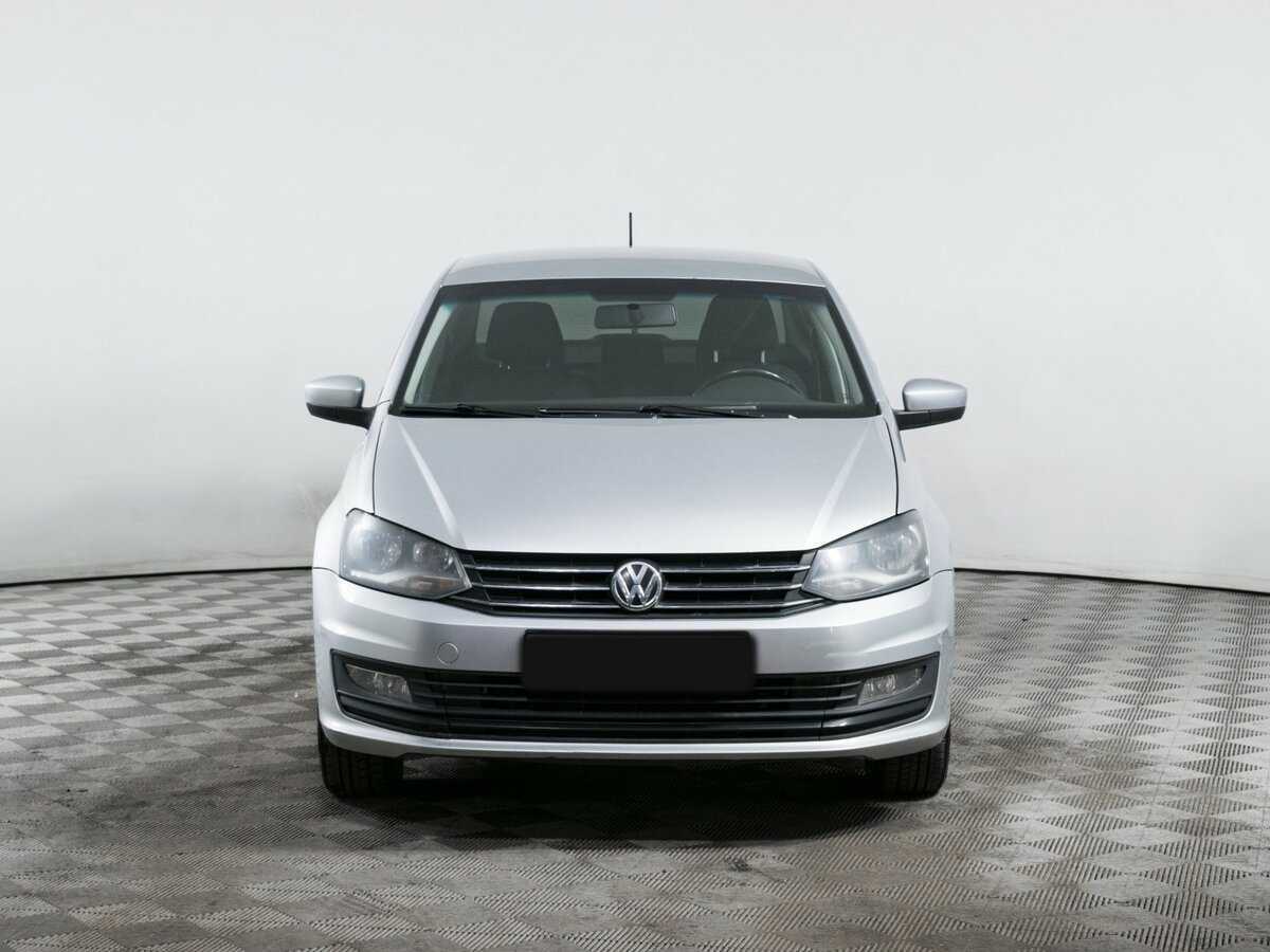Volkswagen Polo б/у, 2017, Автоматическая. Фото: #1