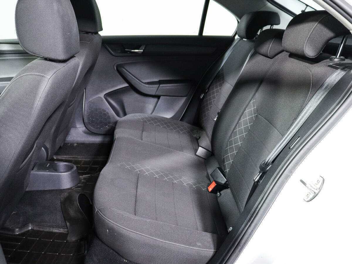 Skoda Rapid б/у, 2020, Механическая. Фото: #9