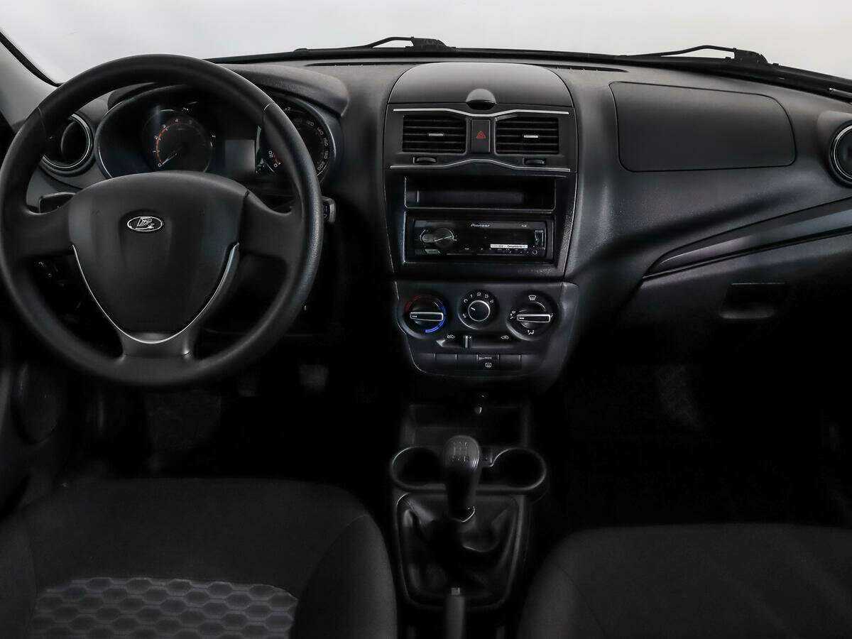 Lada (ВАЗ) Granta б/у, 2021, Механическая. Фото: #11
