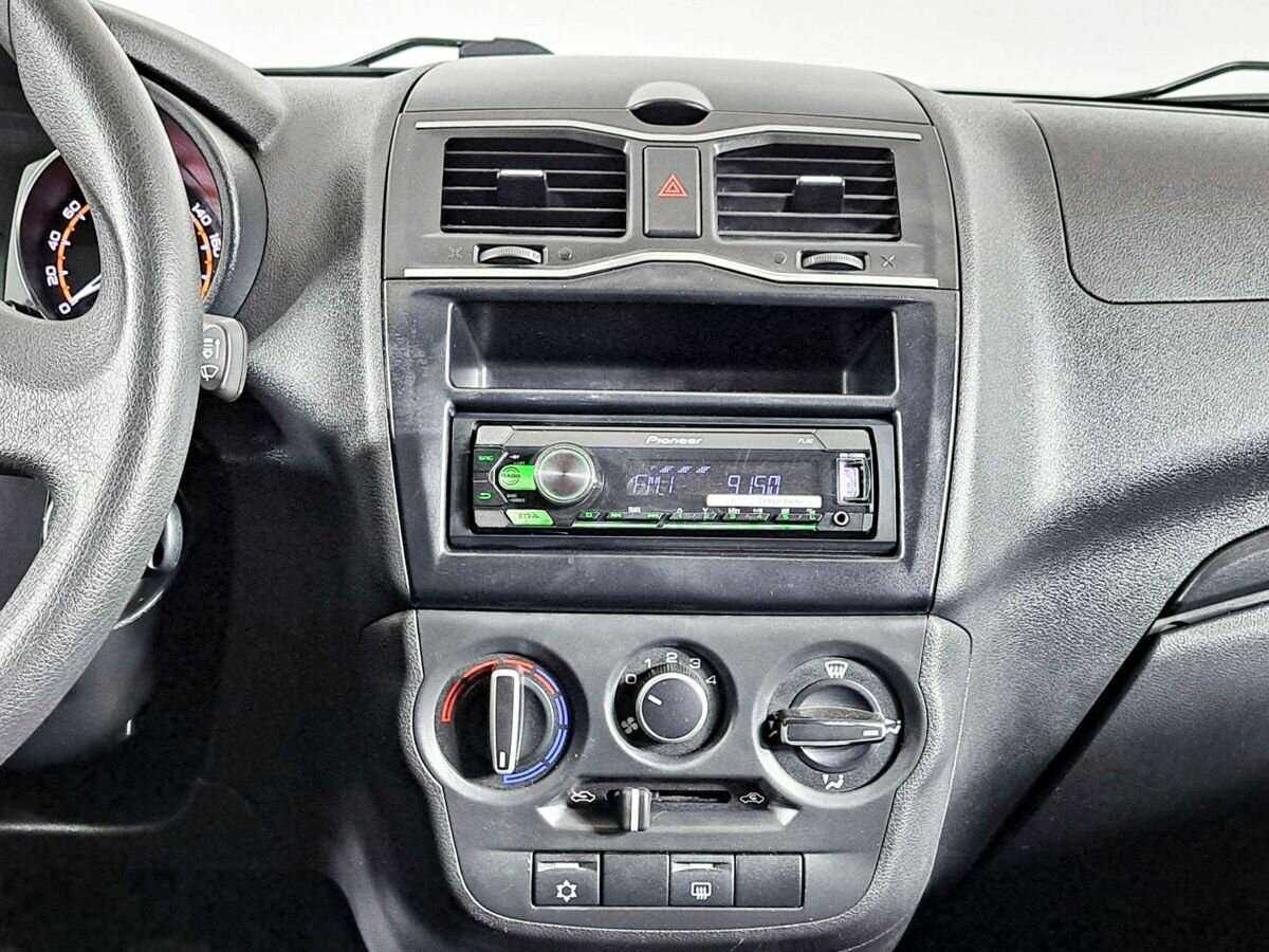 Lada (ВАЗ) Granta б/у, 2020, Механическая. Фото: #9