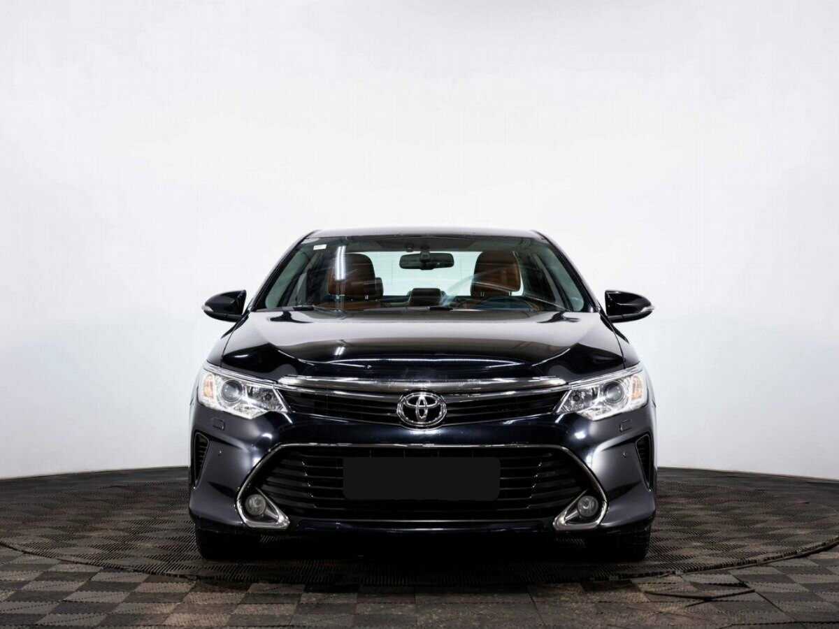 Toyota Camry б/у, 2017, Автоматическая. Фото: #1
