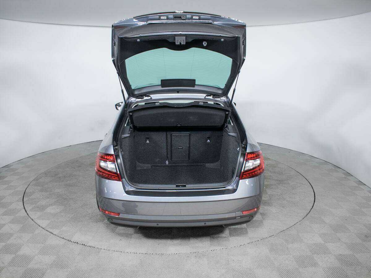 Skoda Octavia б/у, 2020, Автоматическая. Фото: #18