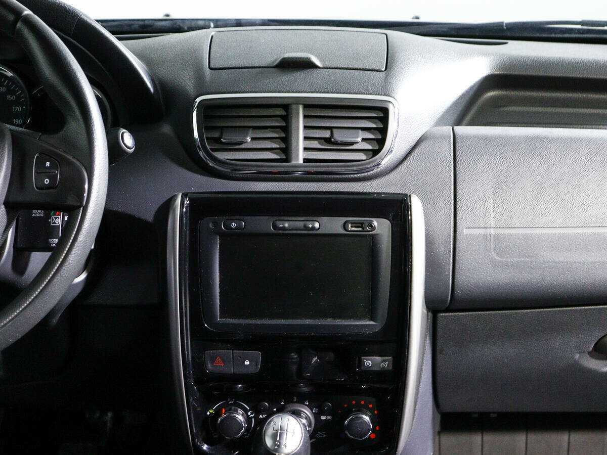 Nissan Terrano б/у, 2019, Механическая. Фото: #12