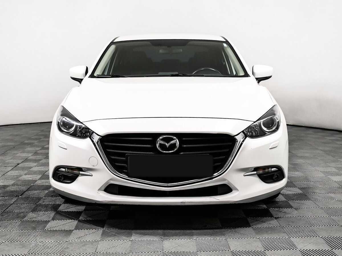 Mazda 3 б/у, 2018, Автоматическая. Фото: #1