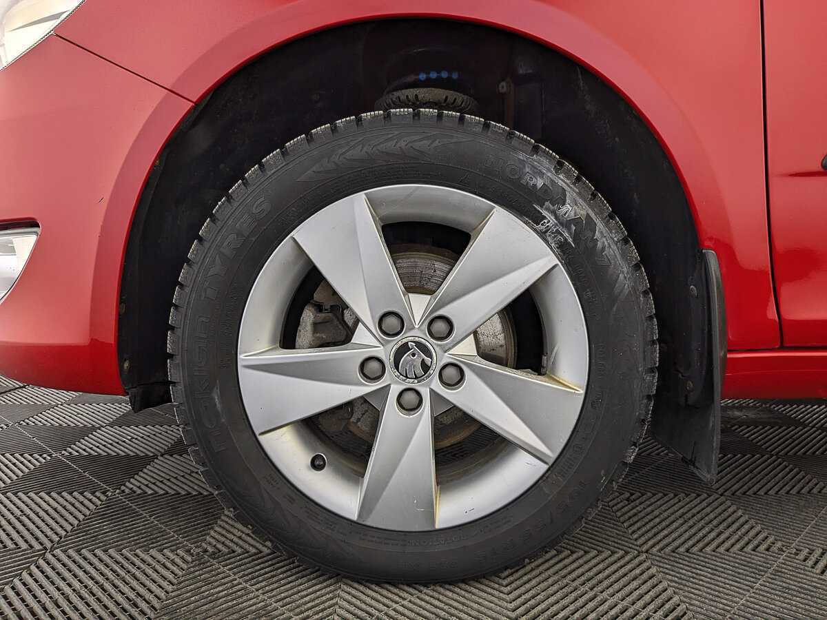 Skoda Fabia б/у, 2013, Автоматическая. Фото: #11