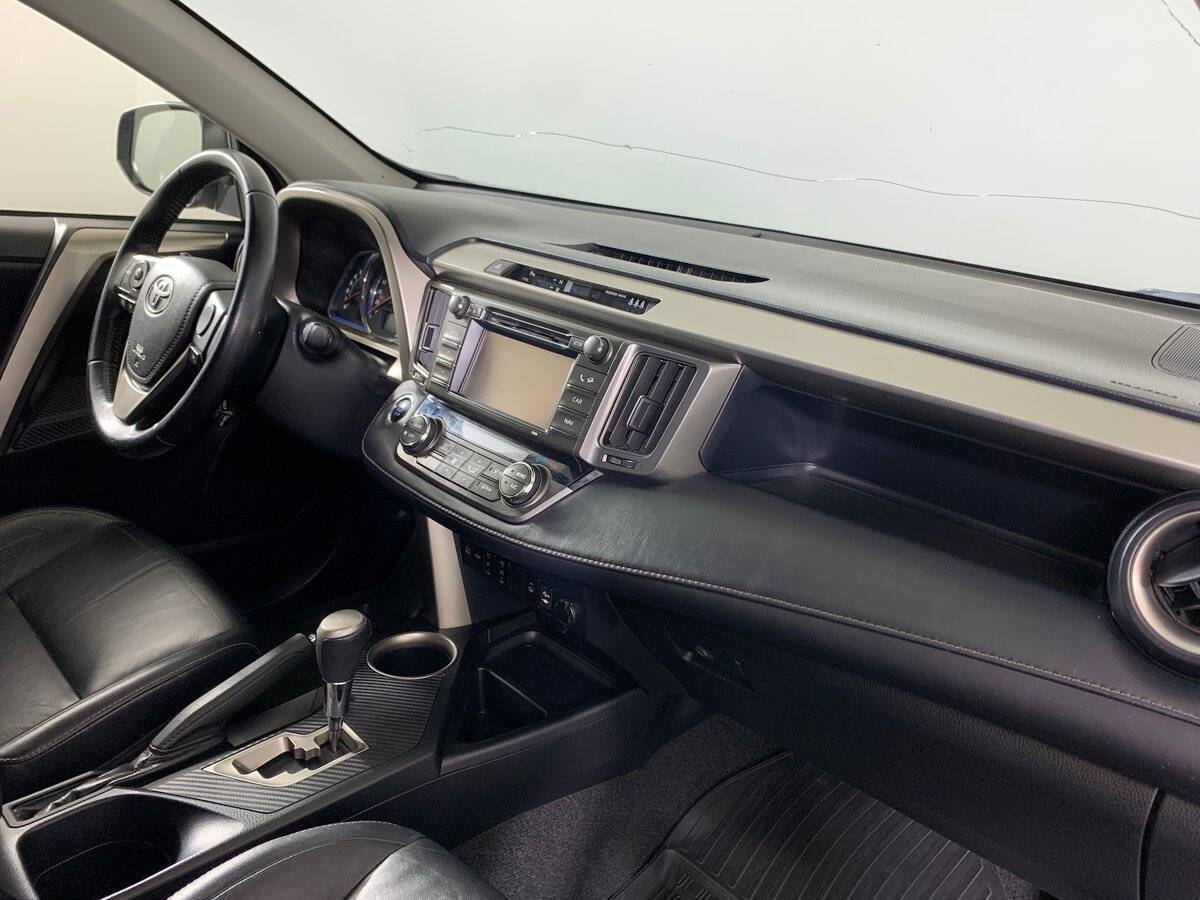 Toyota RAV4 б/у, 2013, Автоматическая. Фото: #12