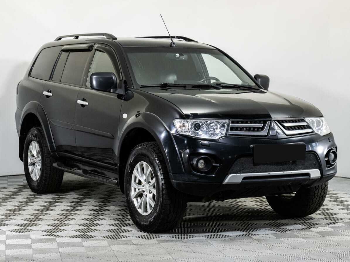 Mitsubishi Pajero Sport б/у, 2014, Автоматическая. Фото: #2