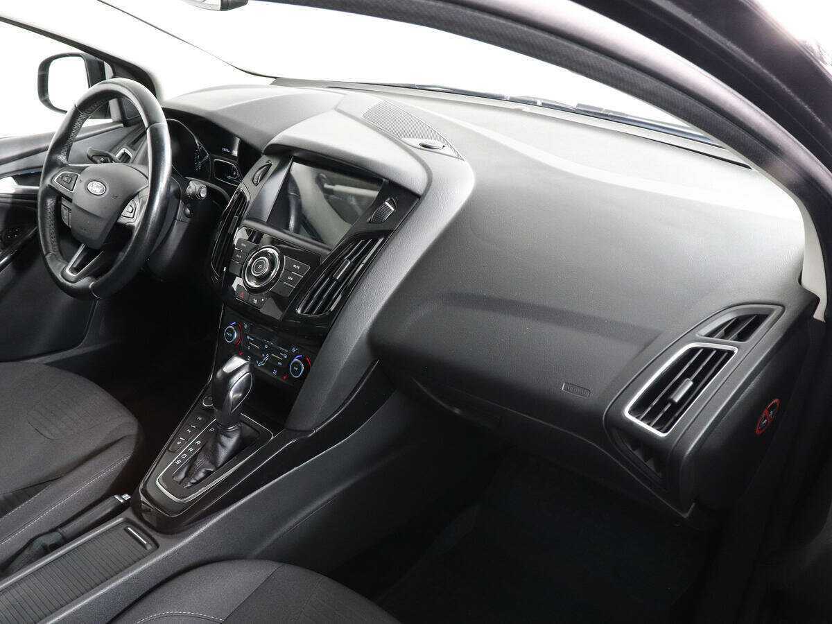 Ford Focus б/у, 2017, Автоматическая. Фото: #9