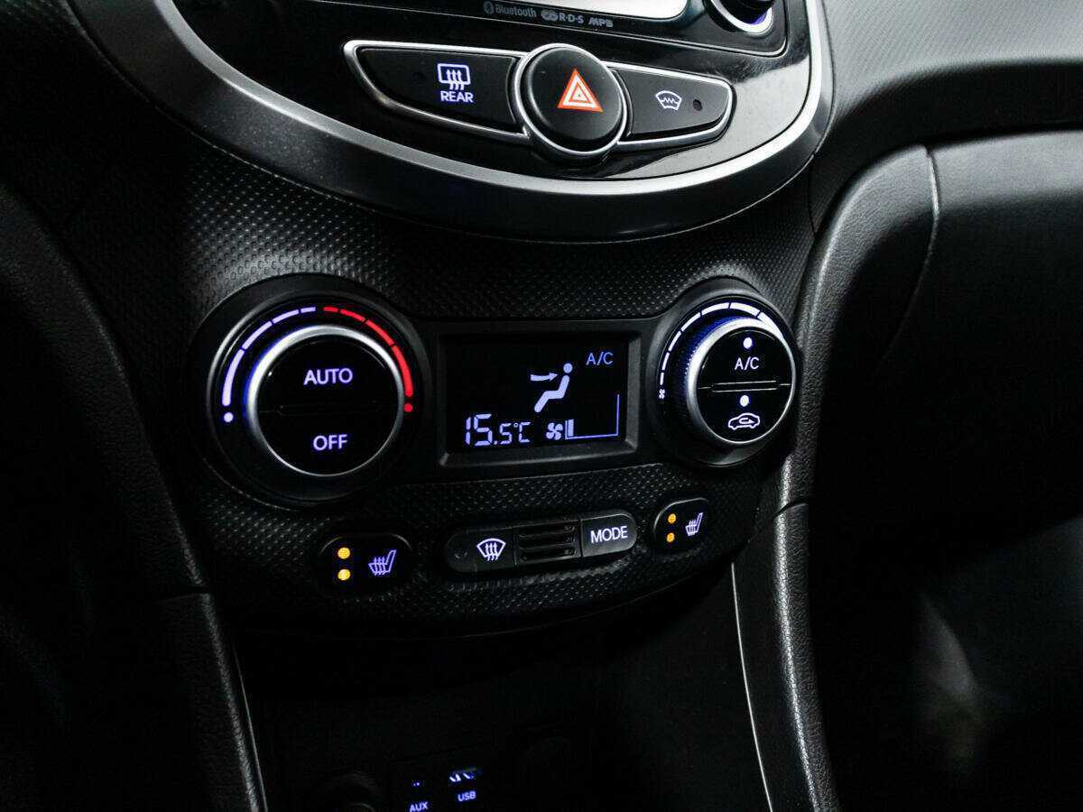 Hyundai Solaris б/у, 2016, Автоматическая. Фото: #14