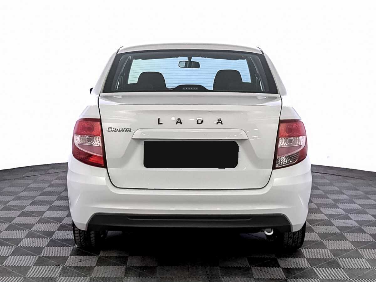 Lada (ВАЗ) Granta б/у, 2022, Механическая. Фото: #5