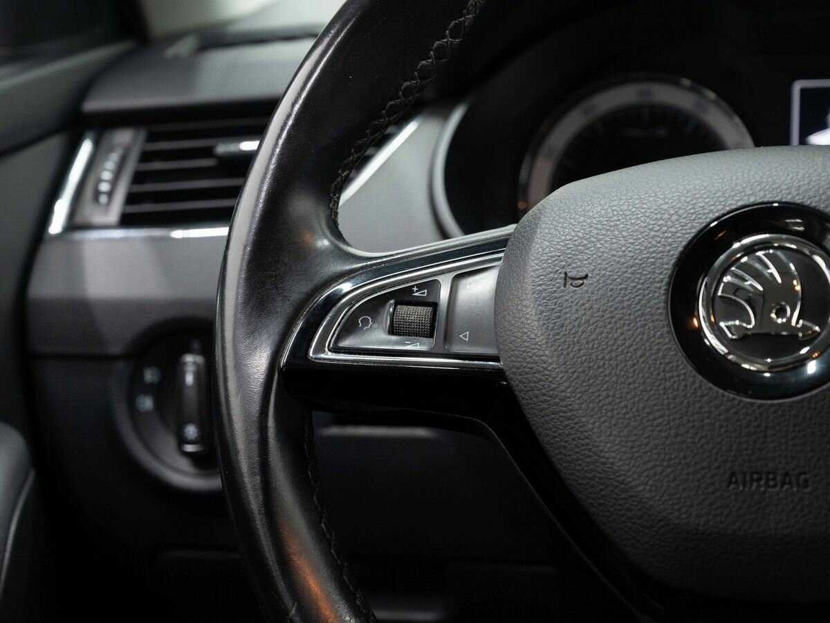 Skoda Octavia б/у, 2016, Роботизированная. Фото: #16