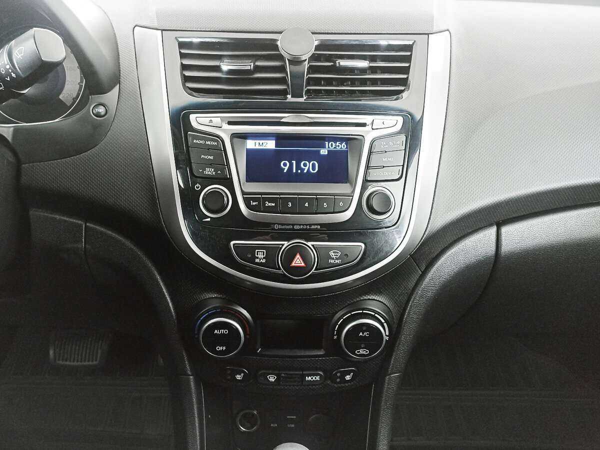 Hyundai Solaris б/у, 2016, Автоматическая. Фото: #11