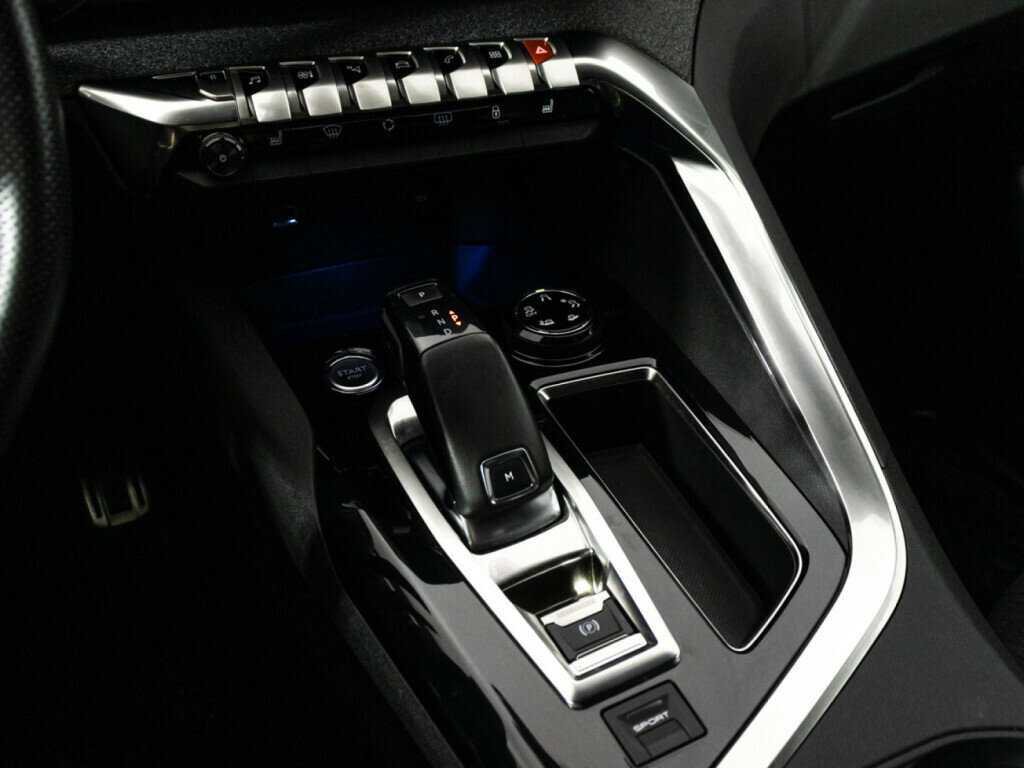 Peugeot 3008 б/у, 2017, Автоматическая. Фото: #16