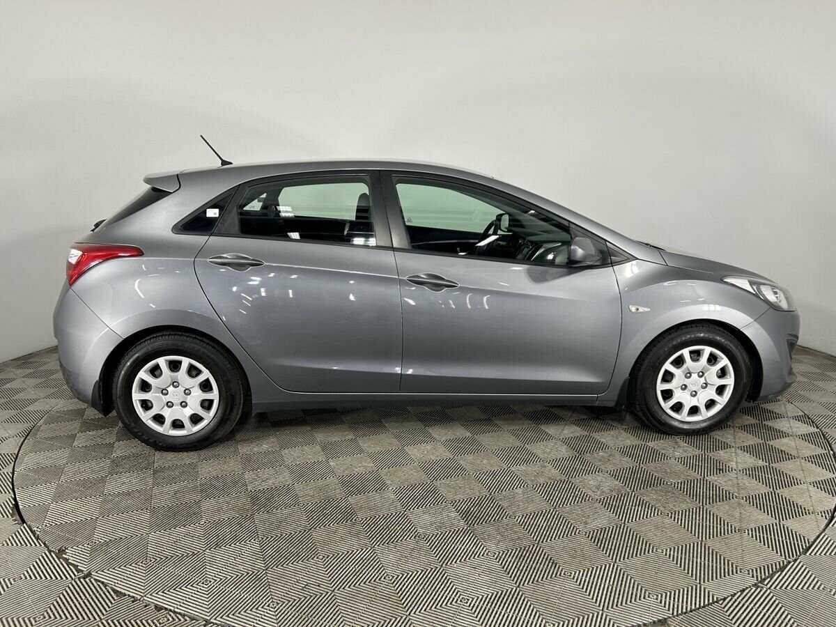Hyundai i30 б/у, 2012, Автоматическая. Фото: #3