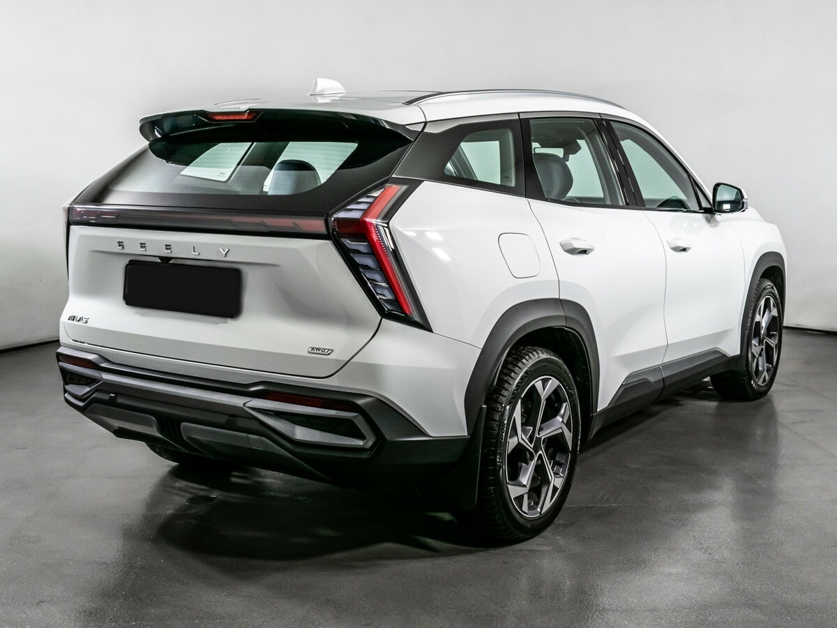 Geely Atlas б/у, 2024, Автоматическая. Фото: #4
