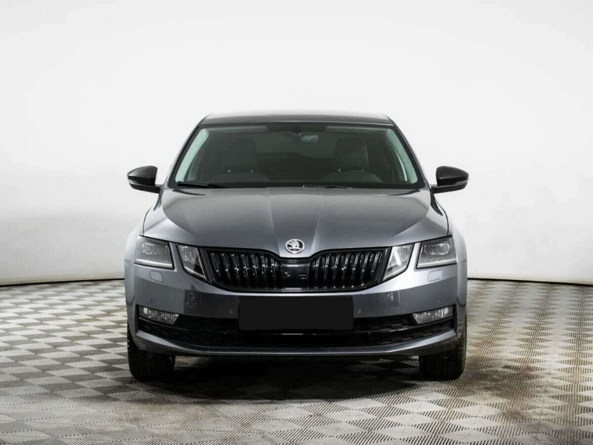 Skoda Octavia б/у, 2018, Роботизированная. Посмотреть фото
