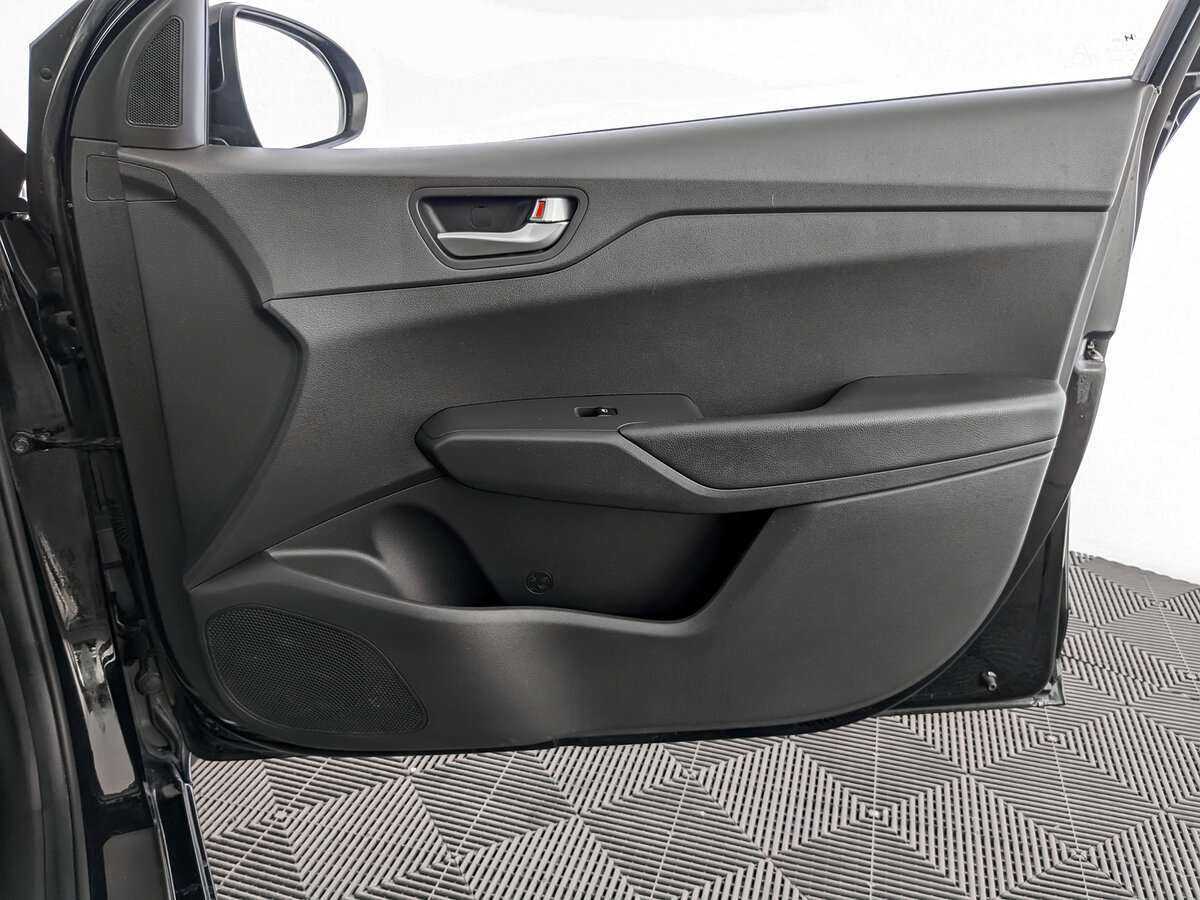 Hyundai Solaris б/у, 2020, Автоматическая. Фото: #19