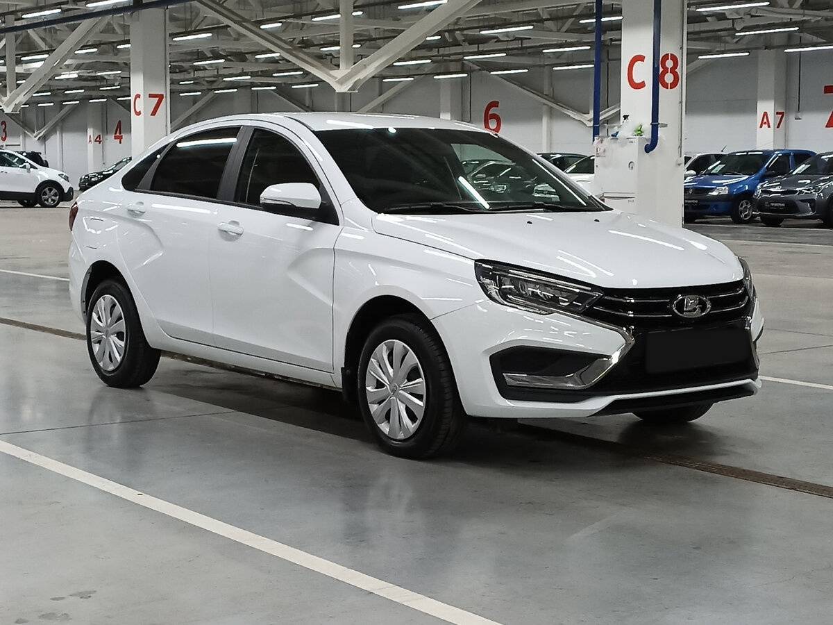 Lada (ВАЗ) Vesta б/у, 2023, Механическая. Фото: #2