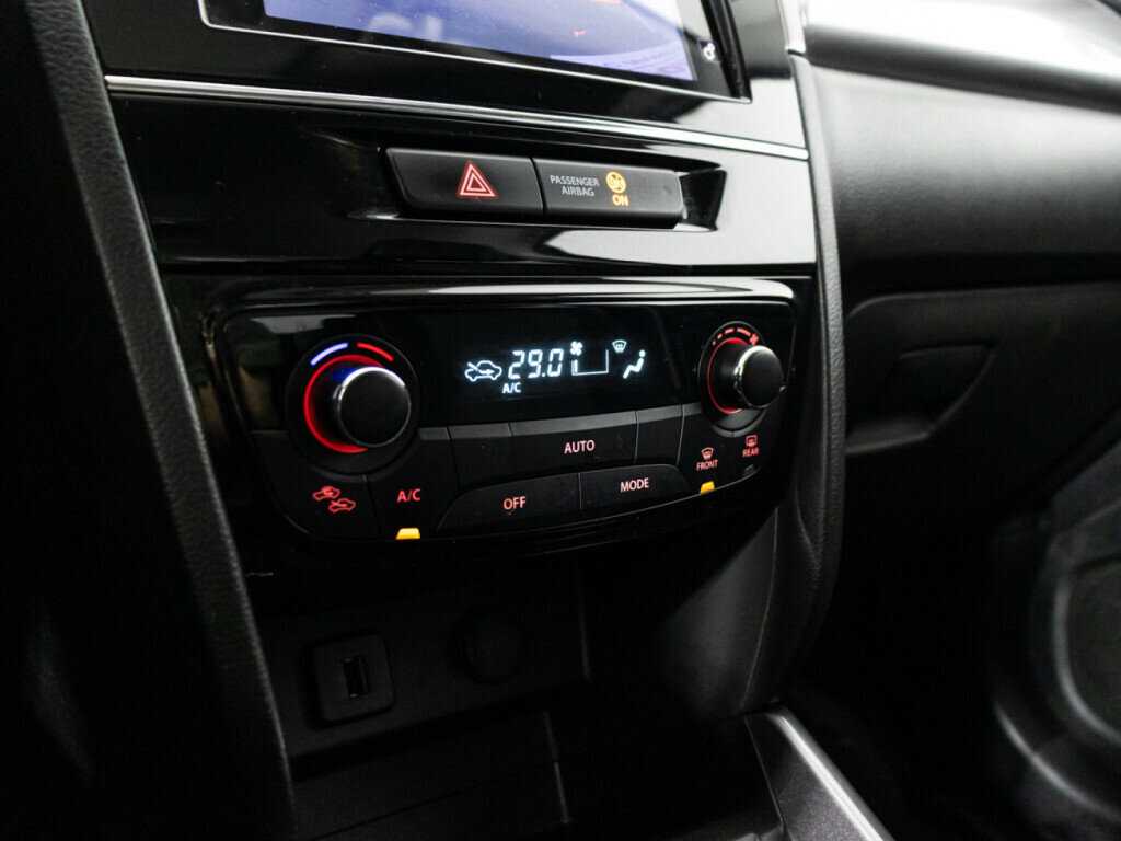 Suzuki Vitara б/у, 2020, Механическая. Фото: #16